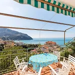 Apartament Casa Vista Mare, *